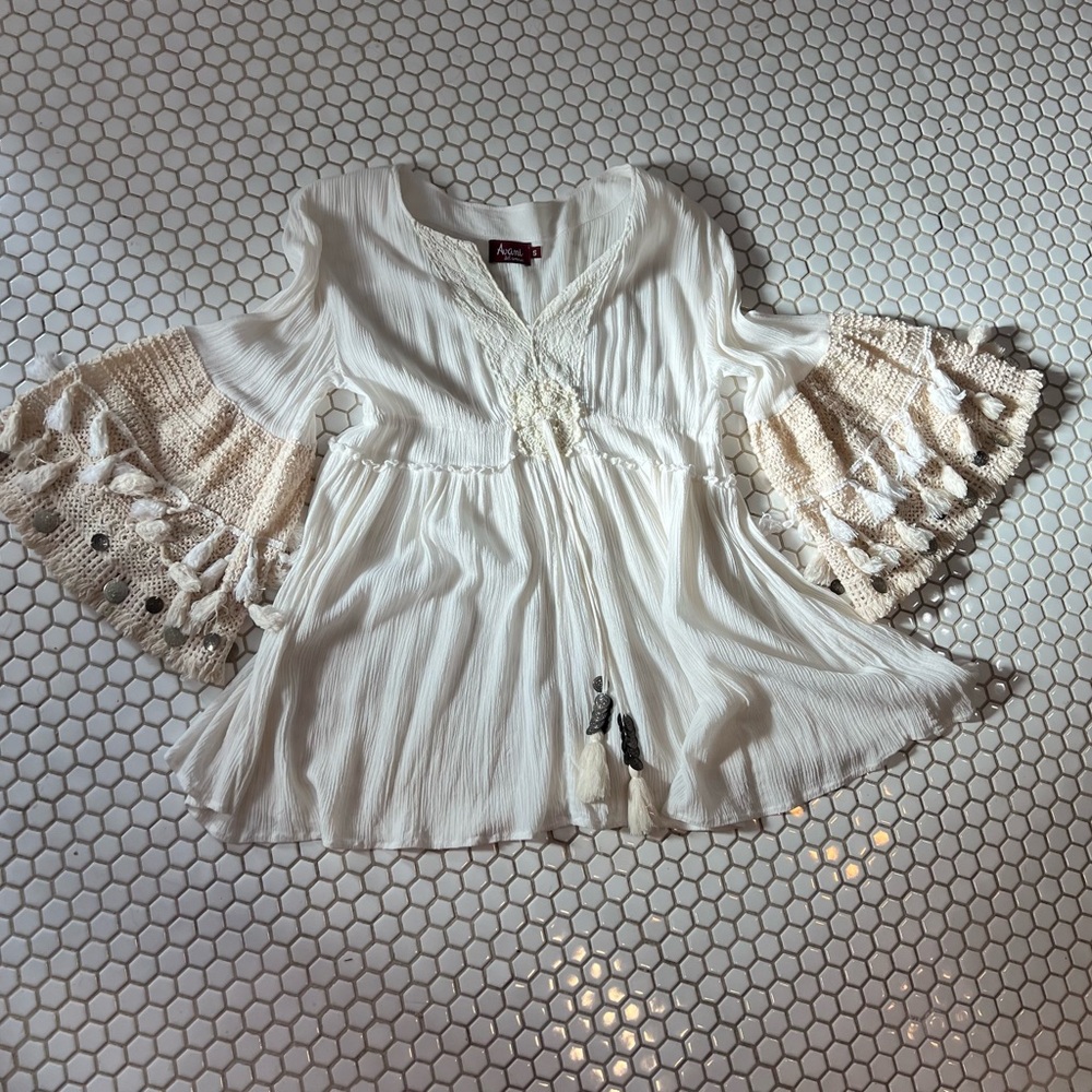 Avani del amour Cream Crochet Bell Sleeve Blouse with Tassels